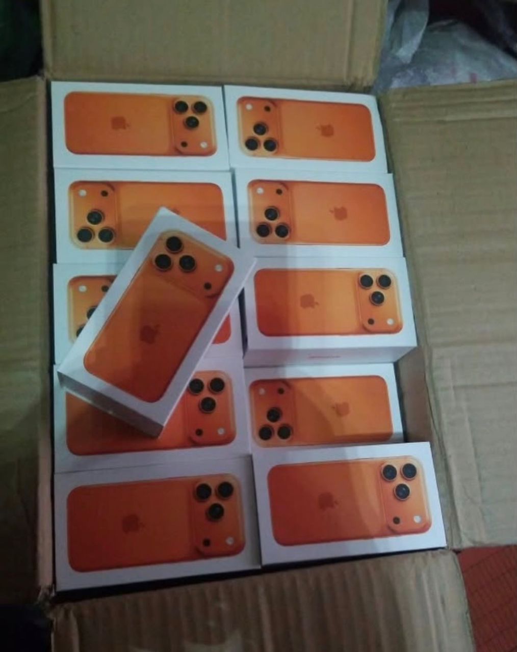 Iphone 13sinple 128giga et 256giga miniature 2